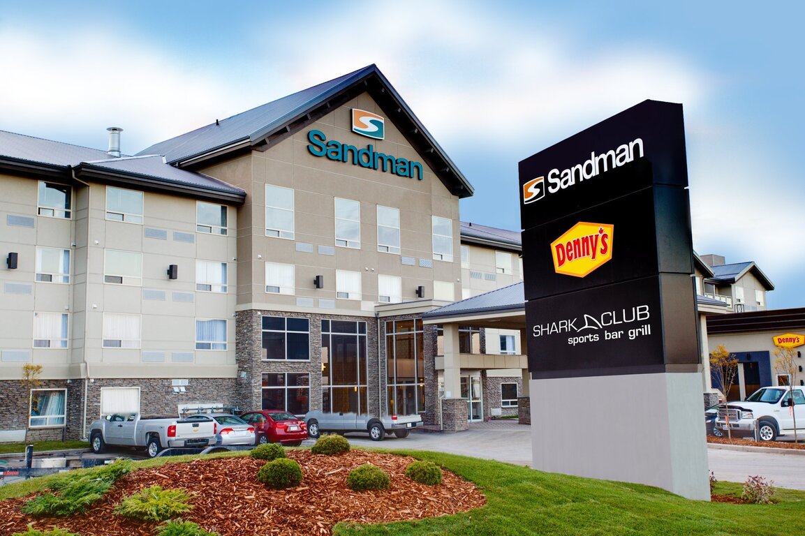 Sandman Hotel Calgary South